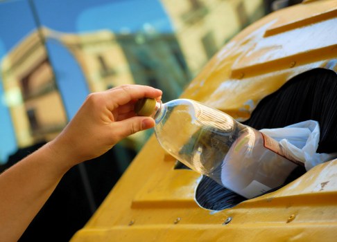 Furniture disposal services in Holloway